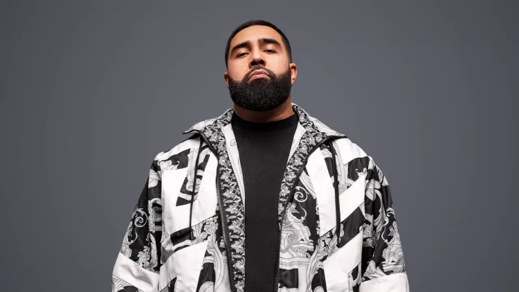 Azərbaycanlı musiqiçinin qızı ağır vəziyyətdədir - FOTO