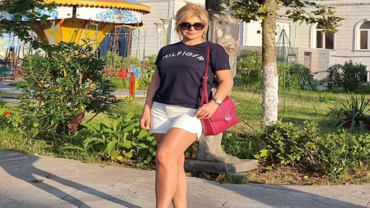 “Qadın tənha olanda diqqət cəlb etmək üçün hər yola əl atır”