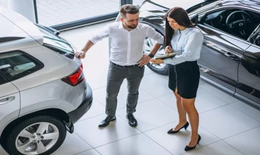 Avtomobil almaq üçün hansı şərtlər daha sərfəlidir: lizinq, yoxsa daxili kredit?