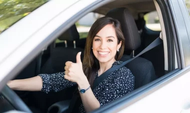 Sürücü qadınlar üçün özəl parkinq: Ayrı-seçkilik, yoxsa təhlükəsizlik?