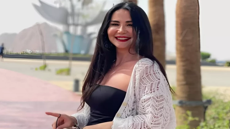 Leyla xəstəxanalıq oldu - FOTO