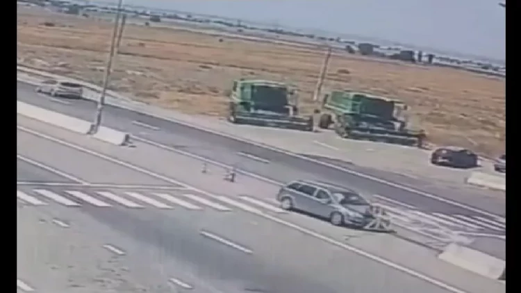 Sürücü sükan arxasında yuxuladı: qəza baş verdi - VİDEO