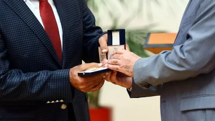 “Əməkdar” və “Xalq” fəxri adları - Təqaüd alan şəxslərin sayı MƏLUM OLDU