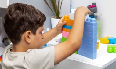 Autizm Spektr Pozuntusu nədir və necə müalicə olunur? – Reabilitoloq izah edir