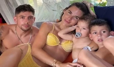 Ailəsi ilə olan şəklini paylaşdı, görün nə şərh yazdılar