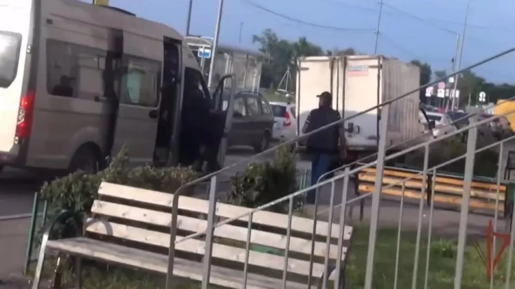 Rusiyada OMON azərbaycanlıları saxladı - VİDEO