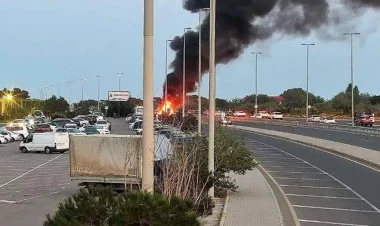 Zuğulba şosesində maşın yandı