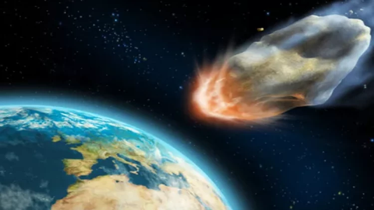 Meteor uçuşu saniyəbəsaniyə belə görüntüləndi - VİDEO