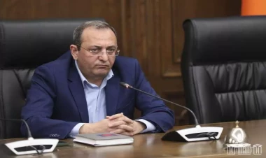 Ermənistanda daha bir deputat barəsində ittiham qaldırıldı