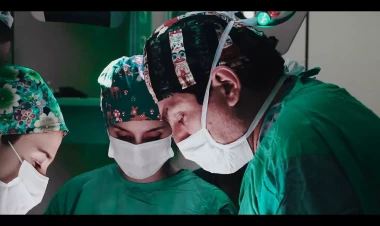 Kişi ginekoloq 15 yaşlı hamiləni necə xilas etdi? - 