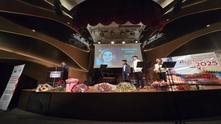 University Foundation Courses məzunları üçün 11-ci buraxılış gecəsi təşkil edilib - FOTO