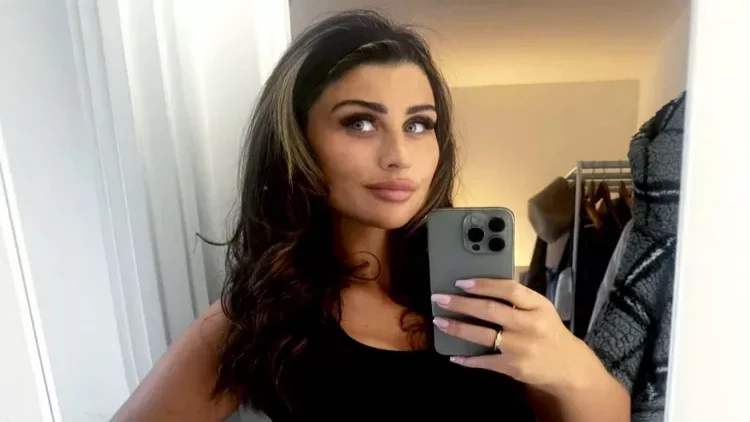 Türkiyədə əməliyyat etdirən qadının bədəni çürüməyə başladı - FOTO