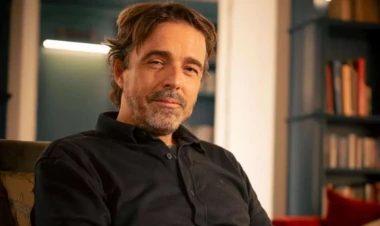 Türkiyəli yazıçı saxlanıldı