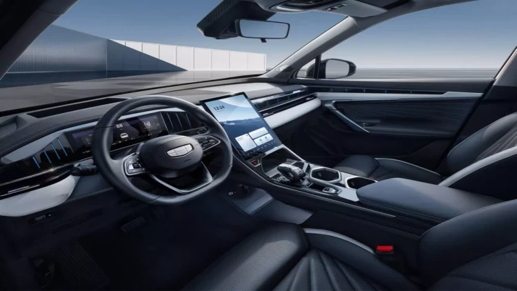 Bakıda Çin maşını alan şəxsin başına görün nə iş gəldi - FOTO