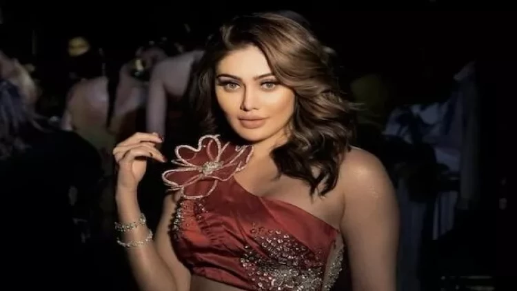 Tanınmış aktrisa estetik prosedurdan sonra öldü - FOTO