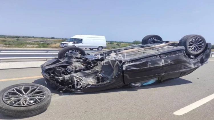 Ödənişli yolda “Changan” aşdı - Sürücü maşından burnu belə qanamadan çıxdı - FOTO