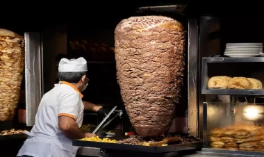 Faciəvi şəkildə ölən dönərçi Kamilin qızı ilə VİDEOsu