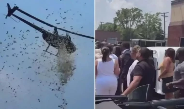 Göydən pul yağdı - insanlar onu tutmaq üçün yarışa girdi - VİDEO