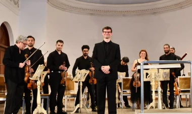Paul Johannes Rossmann’ın rəhbərliyi ilə Azərbaycan Dövlət Kamera Orkestri konserti baş tutub - FOTO