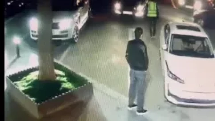 Bakıda xanım sürücü qəribə qəza törətdi - VİDEO