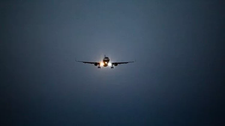 Daha bir təyyarə qəzaya uğradı - ölənlər var