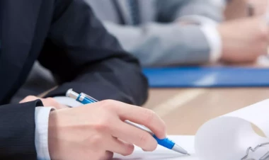 Bakıda icra başçısı birinci müavinini işdən çıxardı