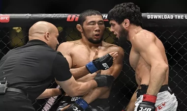 Tofiq Musayev rəqibi ilə BACARMADI