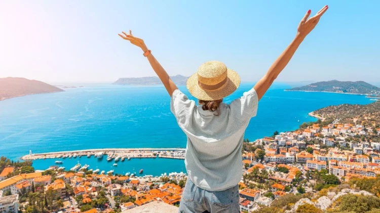 Azərbaycanda yay turizm mövsümünə start verilib - FOTOlar