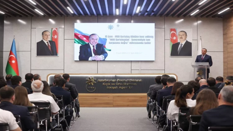 KOBİA-da 15 iyun – Milli Qurtuluş Günü ilə bağlı tədbir keçirilib - FOTO