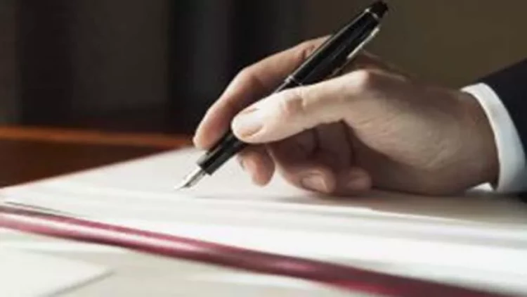 Bu şəxslərə diplomatik pasport veriləcək