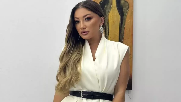 Zümrüd efirdə ağladı: “Qızım 10 ildir ki, atası ilə görüşmür” - VİDEO