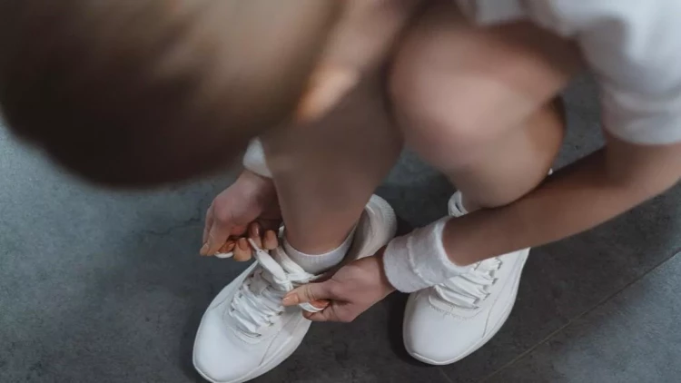 Bu ayaqqabı markasının satışı qadağan edildi - Nazirlikdən xəbərdarlıq - FOTO