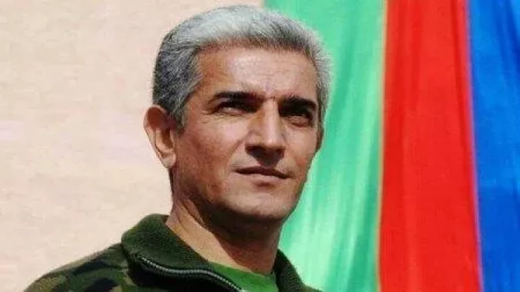 Tanınmış jurnalist Rahib Qəribi döyüb ayağını sındırdılar