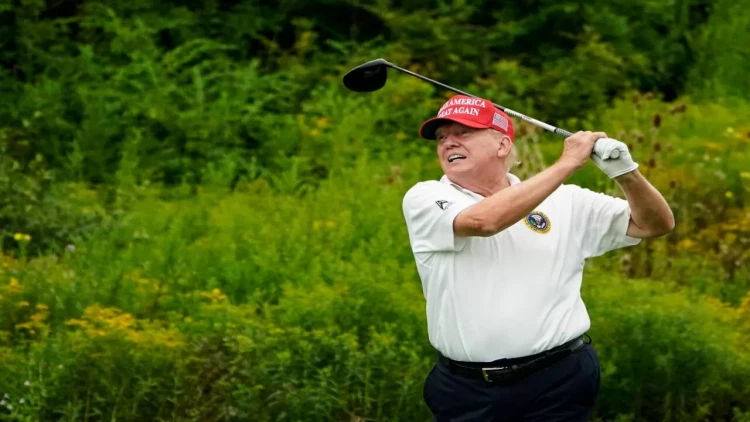 Cənubi Koreya Prezidenti Donald Trampla qolf oynayacaq