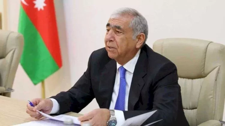 Zülfüqar Xəlilov vəzifəsindən azad edildi