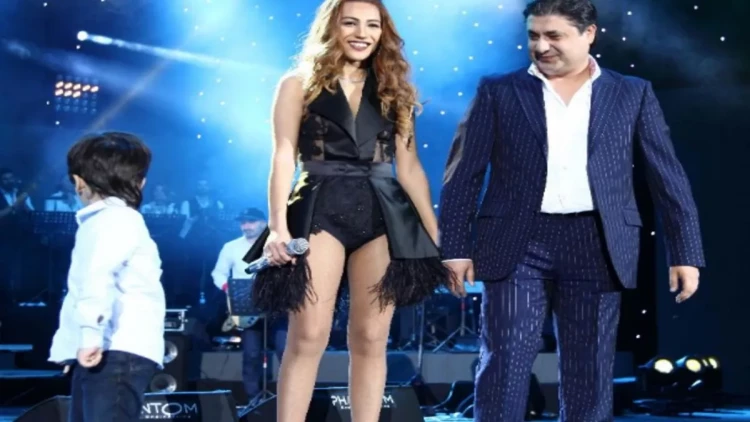 Röyanın keçmiş ərindən çağırış: 