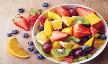 Gecə bu 5 meyvəni əsla yeməyin