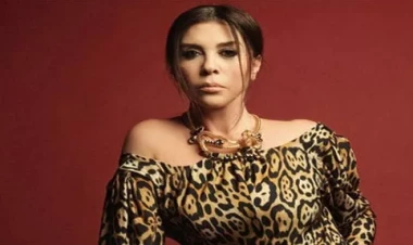 81 yaşlı aktrisa gənc qızlara meydan oxuyur - FOTO