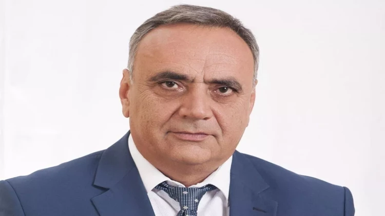 Füzuli Hüseynovdan töhmət və şuradan uzaqlaşdırılma qərarına REAKSİYA