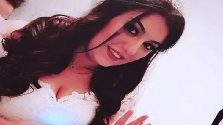 Meyxanaçı Zarinanın qısa geyimi QINANDI - VİDEO