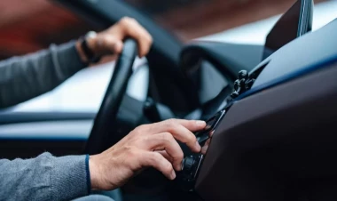 Avtomobillərin salonunda insan sağlamlığı üçün təhlükəli maddələr aşkarlanıb