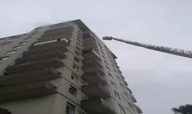Bakıda binada yanğın olub - yenilənib - FOTO