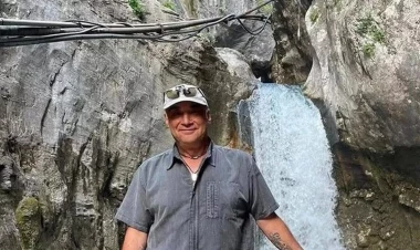 20 yaşlı qız tanınmış aktyoru evində öldürdü - YENİLƏNİB - FOTO