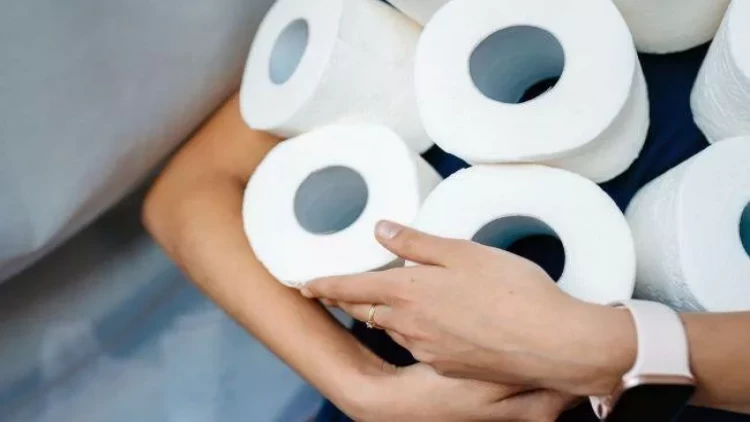 Ev sahiblərini heyran edən 8 ağıllı kağız dəsmal fəndi