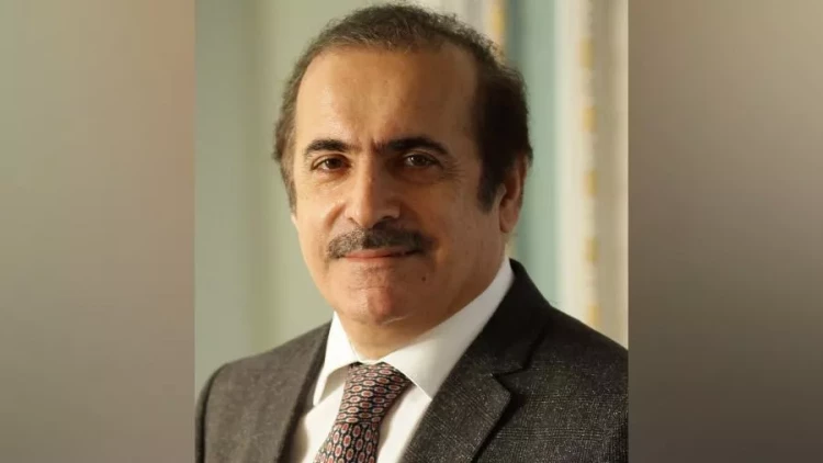 ZAMANIN ƏLƏYİ - Rafael Hüseynov yazır