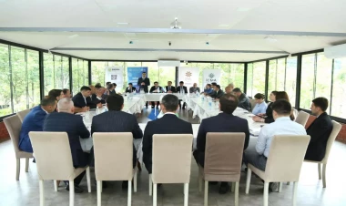 Əqli Mülkiyyət Agentliyinin mütəxəssisləri KOBİA-nın sahibkarlarla Lənkəranda keçirdiyi görüşdə iştirak ediblər - FOTO