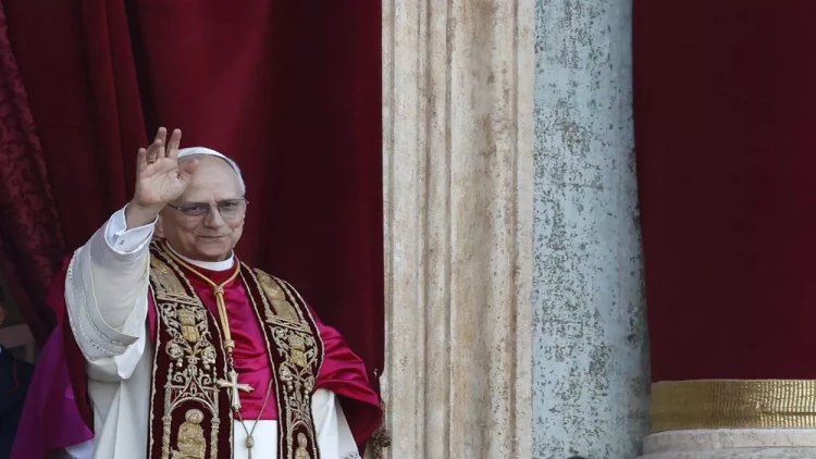 Yeni papa türkiyəlidir? - Ailə sirri üzə çıxdı