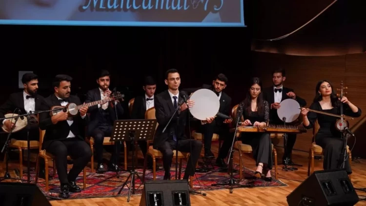 “Hələ də gec deyil” adlı ədəbi-bədii musiqili gecə keçirilib - FOTO