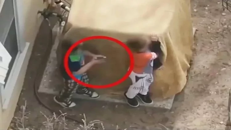 ABŞ-də polis 7 yaşlı uşağa atəş açdı - VİDEO