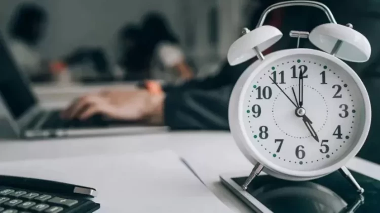 İyunda bu tarixlərdə iş olmayacaq - TƏQVİM